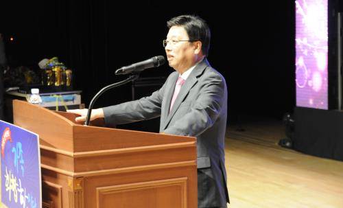 권선택 대전시장이 축사를 하고 있다. 이날 행사에는 500여명의 관계자가 자리했다. = 김상준 기자