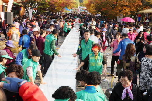 방문객들로 인산인해를 이룬 쌀문화축제 현장. ⓒ 이천시청