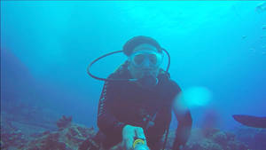 스쿠버다이빙을 수영을 할 줄 모르는 사람도 간단한 교육만 이수하면 누구나 즐길 수 있는 레저스포츠다. = 김경태 기자