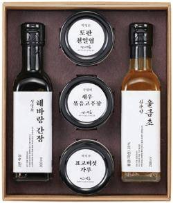 명인명촌 미소 합(合) 세트. ⓒ 현대백화점
