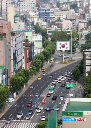용인시가 교통사고를 막기 위해 교통시설 개선사업을 진행할 처인구 구도심 전경. ⓒ 용인시