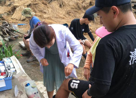 보건소 수재민 건강관리 감염병 예방 총력 및 외상 치료 현장. ⓒ 청주시