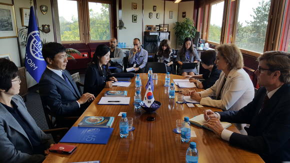 이주민 인권증진을 위한 협약체결 회의가 진행되고 있다. ⓒ 충남도청