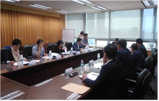 전북도 생활임금심의위원회의 진행 모습. ⓒ 전북도