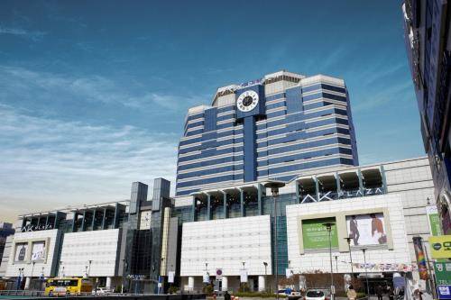 AK플라자 분당점 '개점 20주년 할인전. ⓒ AK플라자