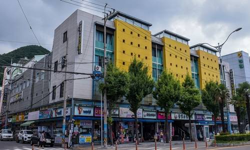 여수 중앙시장 전경. ⓒ 여수시