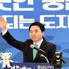 박수현 전 청와대 대변인의 불륜 논란과 공천 비리 의혹은 결국 청와대 인사 검증 문제와 연결될 수밖에 없다. ⓒ 뉴스1