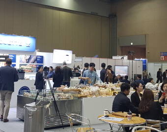 일산 킨텍스 내 정상회담 프레스센터 안에 파리바게뜨 매장이 마련됐다. ⓒ 프라임경제