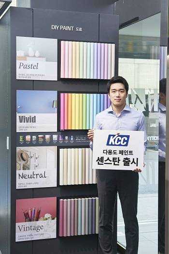 KCC가 다용도 우레탄 고기능성 페인트 제품 '센스탄'과 '센스탄 속건' 2종을 출시했다. ⓒKCC