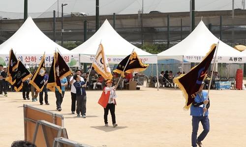 지난 23일 광양시는 서울 살곶이 체육공원에서 '재경광양시향우회 제3회 한마음체육대회'를 개최했다. ⓒ 광양시