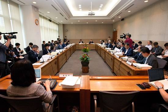 국가과학기술자문회의는 한국과학기술연구원 국제협력관 제1회의실에서 염한웅 부의장 주재로 '제2회 국가과학기술자문회의 심의회의'를 개최했다. ⓒ 국가과학기술자문회의