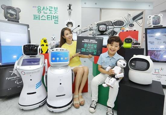 전자랜드가 오늘 17일부터 26일까지 열흘간 서울시 용산 전자랜드 신관 4층에서 '2018 용산 로봇 페스티벌'을 개최했다. ⓒ 전자랜드프라이스킹