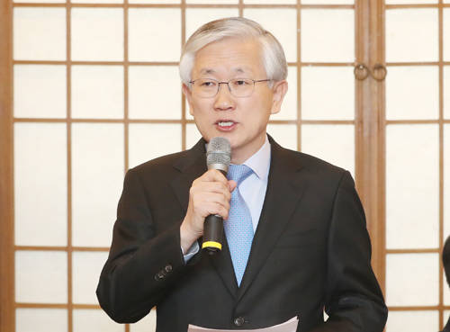 문재인 대통령은 올해 마지막 순방으로 오는 27일부터 12월4일까지 5박8일 일정으로 아르헨티나 부에노스아이레스에서 개최되는 G20 정상회의에 참석 후 뉴질랜드를 방문할 예정이다. ⓒ 뉴스1