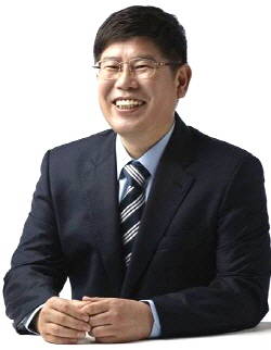 국회 과학기술정보방송통신위원회 김경진 의원이 구글코리아에 대한 국세청 세무조사 소식에 이를 환영한다는 입장을 표명했다. ⓒ 김경진의원실