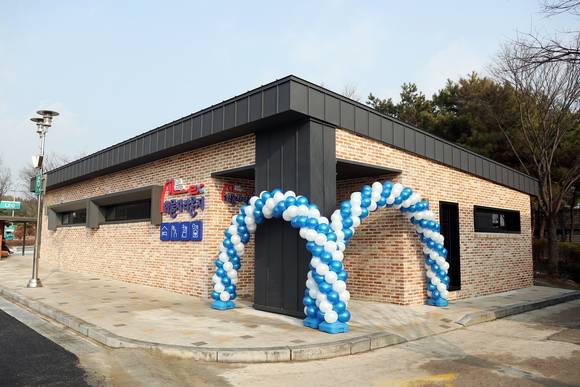 ex화물차라운지 1호점. ⓒ 한국도로공사