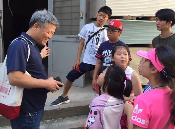김병호 단장은 연극인으로서 지역사회와 다양한 연계활동을 이어가고 있다. ⓒ 즐거운사람들