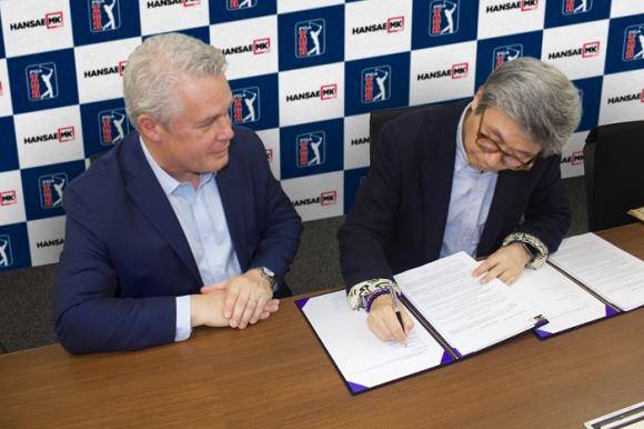 한세엠케이와 PGA TOUR는 공식 업무 협약식을 진행했다. ⓒ 한세엠케이