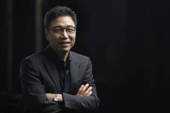행동주의펀드의 주주권 행사에 에스엠의 지배구조가 개선될 것으로 기대된다. 사진은 이수만 SM 총괄 프로듀서. ⓒ 연합뉴스