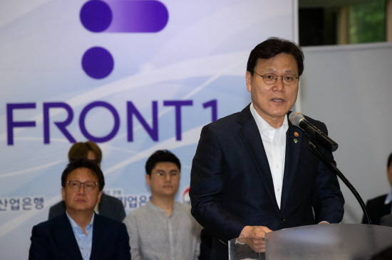 최종구 금융위원장은 마포혁신타운과 관련해 "국내에 산재한 창업 네트워크를 하나로 모아 스타트업 잠재력을 현실로 만드는 '혁신창업 플랫폼'으로 조성할 계획"이라고 설명했다. Ⓒ 금융위원회