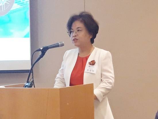 진정아 에이에프더블류 대표가 13일 서울 여의도에서 열린 기업공개(IPO) 간담회에서 인사말 을 하고 있다. ⓒ 프라임경제