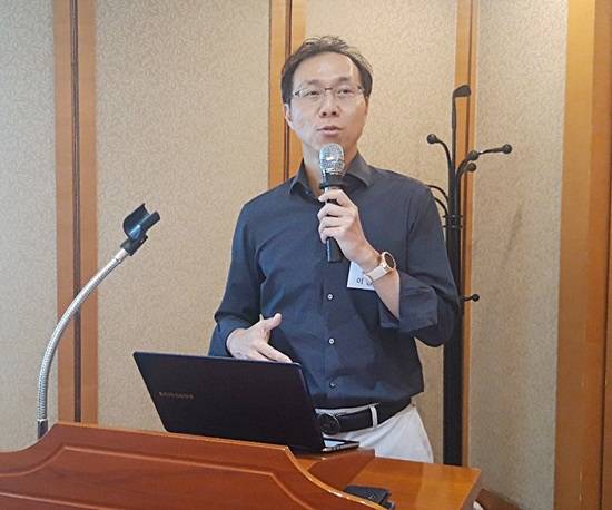 이경민 세틀뱅크 대표가 1일 서울 여의도에서 열린 기업공개(IPO) 간담회에서 프레젠테이션 하고 있다. ⓒ 프라임경제