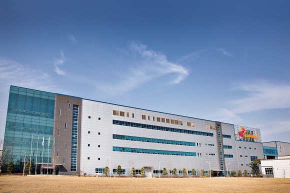 SK이노베이션이 최근 마늘 가격 폭락으로 어려움을 겪고 있는 재배 농가의 시름을 덜어주기 위해 농산물 소비촉진 활동에 동참했다. ⓒ SK이노베이션