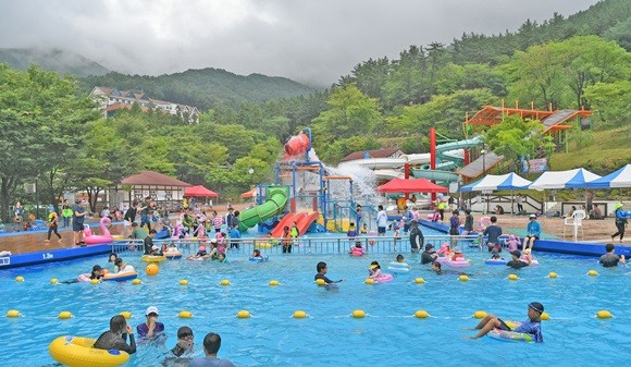 지난 26일 개장 한 '백운산수련원 하계수련장'. ⓒ 광양제철소