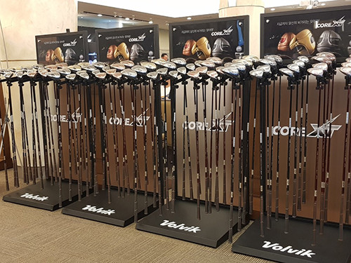 토털 골프브랜드 볼빅이 국내 고반발 골프클럽 시장에 새로운 패러다임을 불러일으킬 익스트림 클럽 'core XT 시리즈'를 지난 16일 선보였다. ⓒ 볼빅