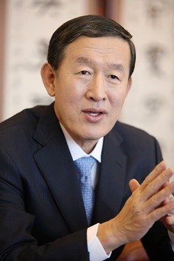 허창수 GS그룹 회장이 15년 만에 GS그룹 회장식에서 물러난다. ⓒ GS