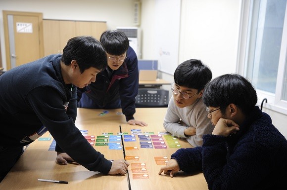 한화그룹 화학 3사가 3년간 200여명의 빅데잍 전문 인력 육성에 나선다. ⓒ 한화케미칼