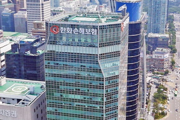 2010년 1월1일부터 제일화재와 통합한 한화손해보험은 초창기 순항하는 모습을 보였으나, 최근들어 계속된 실적 하향세를 면치 못하고 있다. Ⓒ 한화손해보험