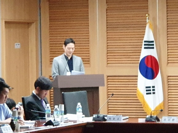 발표하는 박준규 라이엇게임즈 대표. = 김성현 청년기자
