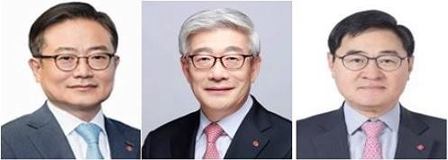 (왼쪽부터) 강희태 롯데그룹 유통BU장 부회장, 송용덕 롯데지주 부회장, 이봉철 롯데그룹 호텔&서비스BU장 사장. ⓒ 롯데지주