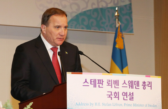 스테판 뢰벤 스웨덴 총리는 19일 국회에서 수교 60주년을 맞아 국회연설을 했다. ⓒ 연합뉴스
