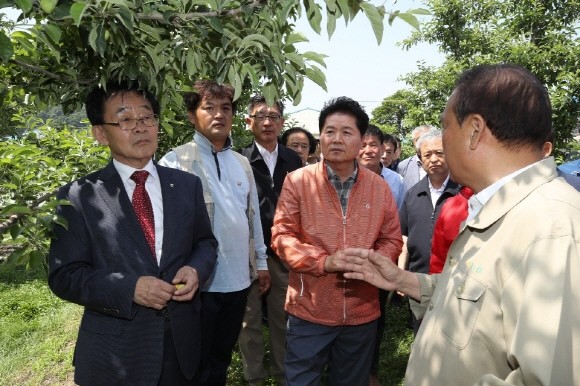 이번 농협중앙회장 선거에 '중부권통합론'을 제시하며 출사표를 던진 김병국 후보는 현장 연구 경험을 바탕으로 농업과 농촌에 대한 새로운 시각을 제시하고 있다. Ⓒ 프라임경제