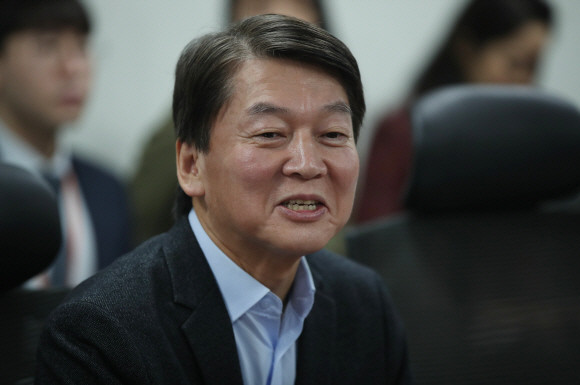 안철수 전 바른미래당 대표는 31일 국회 의원회관에서 본인의 입장을 말했다. ⓒ 연합뉴스