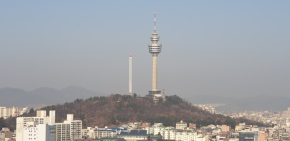 이랜드가 운영중인 대구 이월드 내에 83타워 전경. ⓒ 이랜드