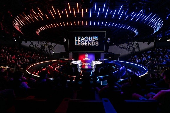 라이엇 게임즈가 한국(LCK)과 중국(LPL) 리그 스프링 스플릿 상위 4개 팀이 출전하는 '미드 시즌 컵(Mid-Season Cup)' 대회를 개최한다. ⓒ 라이엇 게임즈