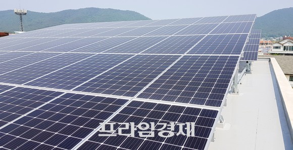 희망키움센터 지붕태양광 모습. ⓒ 중부발전