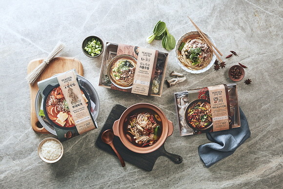 이마트가 3개 브랜드로 나뉘어있던 밀키트를 피코크로 단일 브랜딩한다. ⓒ 이마트