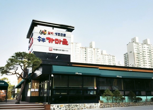 폐기할 고기 재사용으로 논란이 된 송추 가마골 매장 전경. ⓒ 송추가마골 홈페이지