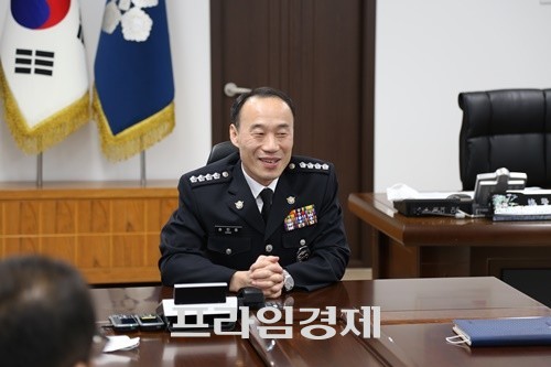 제24대 송민웅 여수해양경찰서장. ⓒ 여수해경