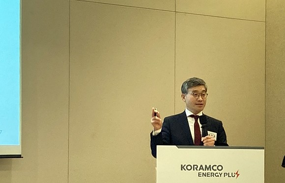 이날 간담회에서 윤장호 코람코자산신탁 본부장이 27일 서울 여의도에서 기업공개(IPO) 기자간담회를 갖고 코스피 시장 상장에 따른 향후 성장 전략과 비전을 발표했다. = 이지운 기자