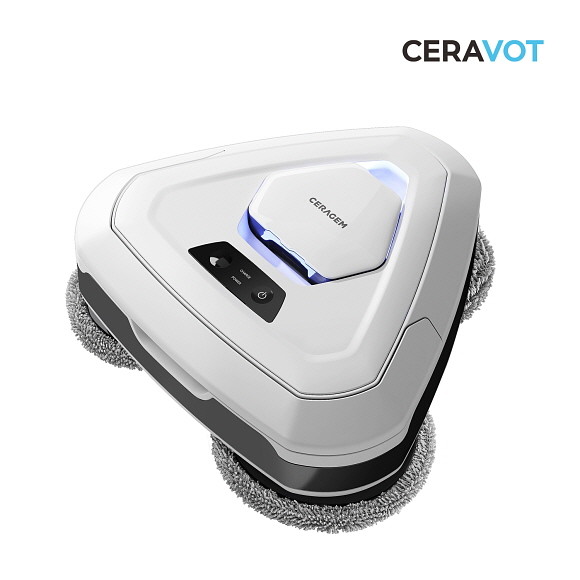 세라젬이 내년 1월 세계 최초 전기 분해 살균수를 활용한 신개념 로봇청소기 '세라봇' 출시한다. © 세라젬