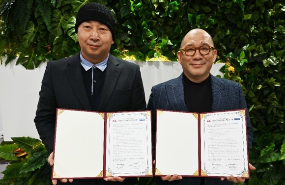 디올연구소 이종근 대표(오른쪽)와 스타트코리아 조민용 대표. ⓒ 디올연구소