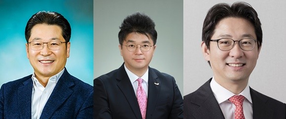 (왼쪽부터) 동원홈푸드 FS·외식부문 대표이사 정문목 부사장, 동원에프앤비 온라인사업부장 겸 동원홈푸드 온라인사업부문 대표이사 강용수 전무이사, 동원와인플러스 대표이사 이재흥 전무이사 ⓒ 동원그룹