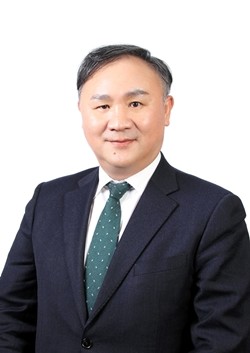 한국수출입은행이 상임감사에 김종철 전 법무법인 새서울 대표변호사가 임명됐다. ⓒ 한국수출입은행