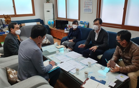 기업 1대1 코칭 및 컨설팅 모습. ⓒ 충남도