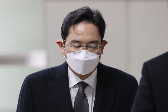 이재용 삼성전자 부회장이 충수염으로 응급 수술을 받고 회복 중에 있다. ⓒ 연합뉴스