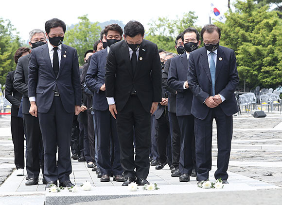송영길 더불어민주당 대표는 23일 노무현 전 대통령 서거 12주기를 맞아 추도식에 참석했다. ⓒ 연합뉴스